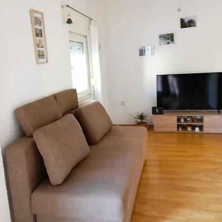 Apartmani Joja Biograd Na Moru Exteriör bild